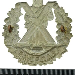 WW2 Queens Own Cameron Highlanders Regiment Cap Badge