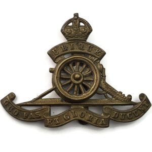 Royal Artillery Regiment MOVING / ROTATING WHEEL VERSION Cap Badge
