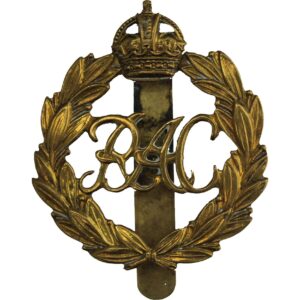 WW2 Royal Armoured Corps RAC Cap Badge - FIRST PATTERN