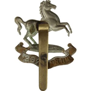 WW1 Kings Liverpool Regiment (King's) Cap Badge - FIRST PATTERN