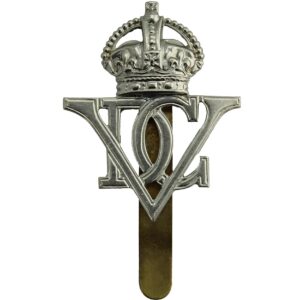 WW2 5th Royal Inniskilling Dragoon Guards Regiment Irish Cap Badge