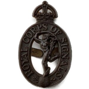 WW2 Royal Corps of Signals RCOS PLASTIC Economy Issue Cap Badge