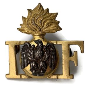 WW1 Royal Irish Fusiliers Regiment Officers GILT Shoulder Title