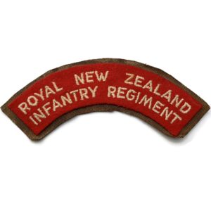 Royal New Zealand Army Infantry Regiment Cloth Shoulder Title Flash Badge