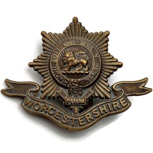 WW1 Worcestershire Regiment Cap Badge FIRST PATTERN