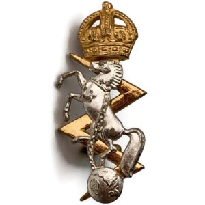 WW2 Royal Electrical & Mechanical Engineers GILT Officers REME Collar Badge JR GAUNT