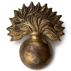 WW2 Grenadier Guards Regiment Cap Badge