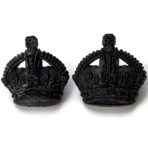 PLASTIC British Army Officers Insignia Bakelite Crown Pips PAIR - Rank of Major