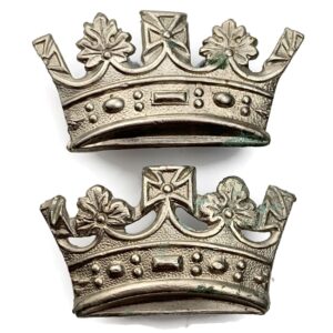 WW1 Royal Irish Fusiliers Regiment Collar Badge PAIR