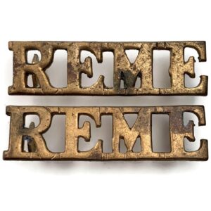 WW2 Royal Electrical & Mechanical Engineers REME Shoulder Title PAIR