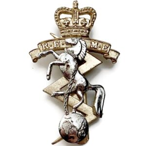 Royal Electrical & Mechanical Engineers REME Staybrite Anodised Cap Badge - Staybright