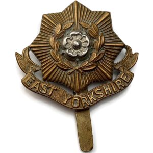 WW1 East Yorkshire Regiment Cap Badge - LONG SLIDER