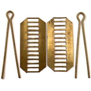 2x Backing Plates & Cotter Pins for a PAIR of WW1 / WW2 British Army Shoulder Titles - 48mm
