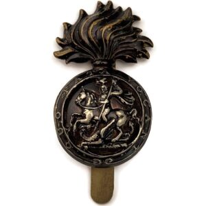WW2 Northumberland Fusiliers Regiment BLACKENED Brass Cap Badge (For Night Fighting)