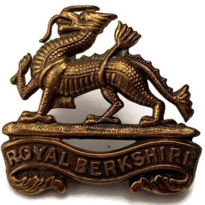 VICTORIAN / EDWARDIAN Royal Berkshire Regiment Cap Badge - LUGS VERSION