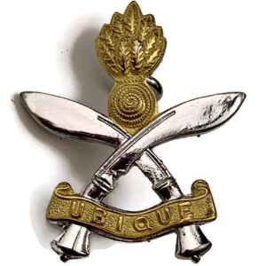 Gurkha Engineers Corps CHROME & GILT METAL Cap Badge