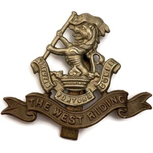 WW2 Duke of Wellingtons West Riding Regiment Cap Badge
