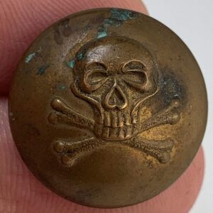 17th Lancers Regiment DEATHS HEAD Small Tunic Button - 22mm