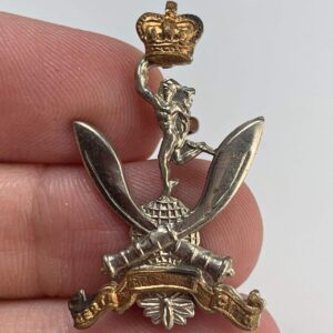 Gurkha Signals Corps Cap Badge - Queens Crown