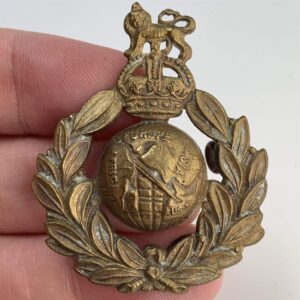 WW2 Royal Marines Commandos Cap Badge