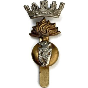 WW1 Royal Irish Fusiliers RIF Regiment Cap Badge - DUAL CONSTRUCTION