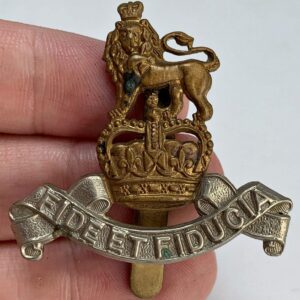 Royal Army Pay Corps RAPC Cap Badge J.R.GAUNT LONDON - Queens Crown
