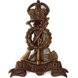 WW2 Royal Pioneer Corps Cap Badge - MARPLES & BEASLEY Makers Mark