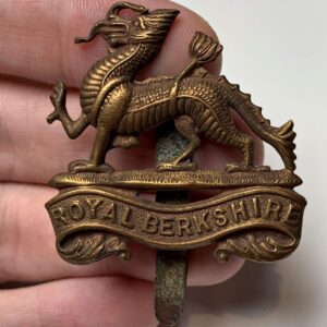 WW1 Royal Berkshire Regiment Cap Badge