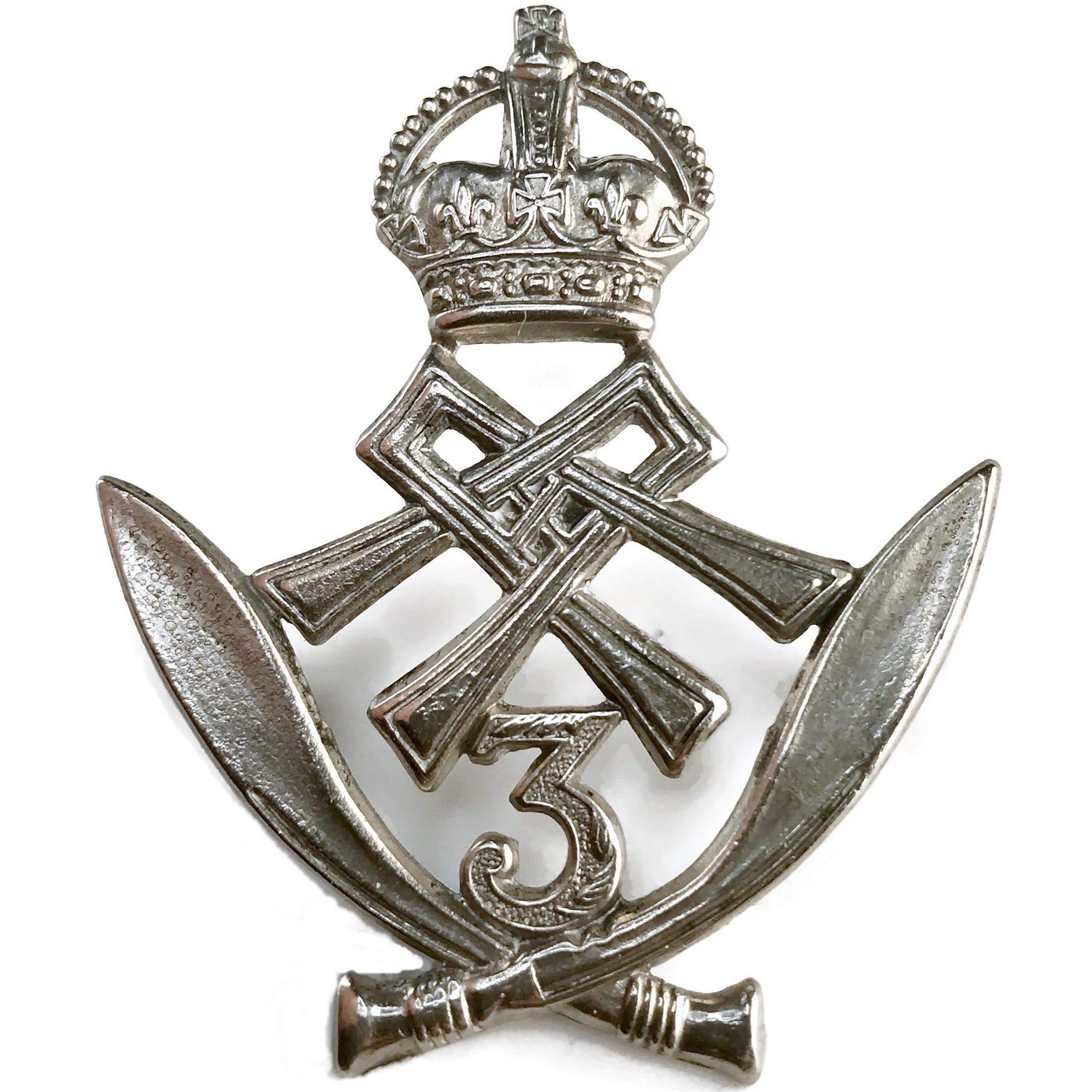 WW2 3rd Gurkha Rifles Regiment Cap Badge - British Military Badges