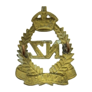 WW1 New Zealand Army Infantry Forces Division / Corps Cap Badge