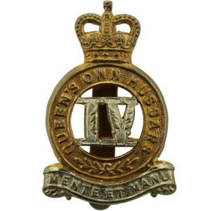 4th Queens Own Hussars Regiment Queen's Cap Badge - Queens Crown