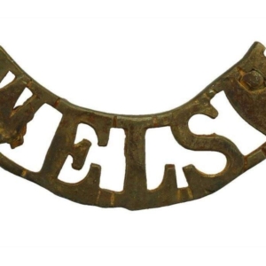 UK Dug Detecting Find - WW1 Welsh Regiment Relic Welch Shoulder Title