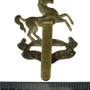 WW1 King's Liverpool Regiment (Kings) Cap Badge - FIRST PATTERN