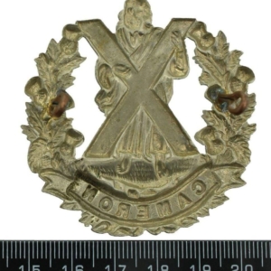 WW1 Queens Own Cameron Highlanders Regiment Cap Badge