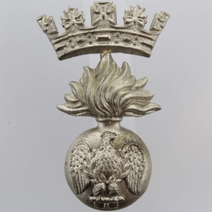 WW1 Royal Irish Fusiliers Regiment WHITE METAL Volunteers Battalion Collar Badge