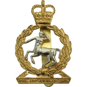 Royal Army Veterinary Corps RAVC Cap Badge - Queens Crown