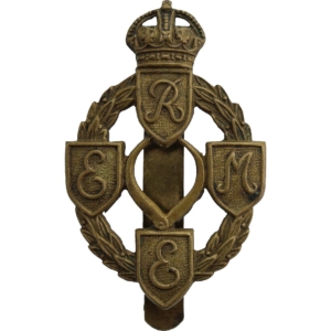 WW2 Royal Electrical & Mechanical Engineers REME Cap Badge - FIRST PATTERN