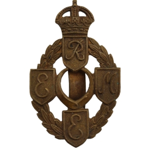 WW2 Royal Electrical & Mechanical Engineers REME Cap Badge - FIRST PATTERN