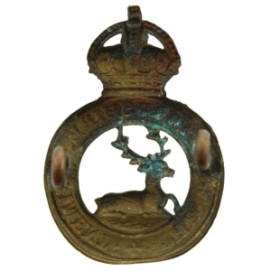 WW1 Hertfordshire Regiment Cap Badge - LUGS VERSION