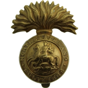 WW1 Northumberland Fusiliers Regiment Cap Badge - FIRST PATTERN