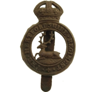 UK Dug Detecting Find - WW1 The Hertfordshire Regiment Relic Cap Badge