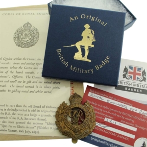Royal Engineers Corps Cap Badge in Presentation & Gift Box