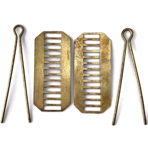 2x Backing Plates & Cotter Pins for a PAIR of WW1 / WW2 British Army Shoulder Titles - 48mm