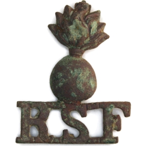 UK Dug Detecting Find - WW1 Royal Scots Fusiliers Scottish Regiment Relic Shoulder Title