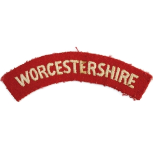 WW2 Worcestershire Regiment Cloth Shoulder Title Badge Flash