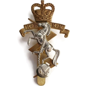 Royal Electrical & Mechanical Engineers REME Cap Badge - Queens Crown