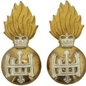 Highland Light Infantry HLI Regiment Collar Badge PAIR - Queens Crown