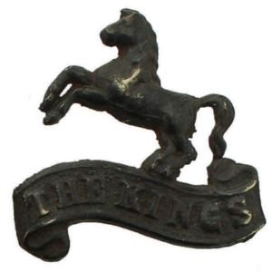 WW1 Kings Liverpool Regiment (King's) OFFICERS Bronze Collar Badge - FIRST PATTERN
