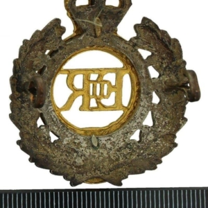 Royal Engineers Corps (Elizabeth II Cap Badge - QUEENS CROWN