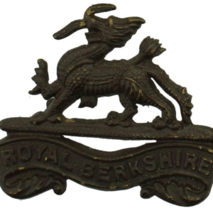 WW1 Royal Berkshire Regiment OFFICERS Bronze Collar Badge